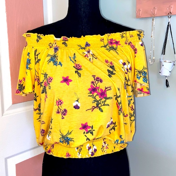 Off the Shoulder Yellow Floral Shirt - Picture 1 of 3